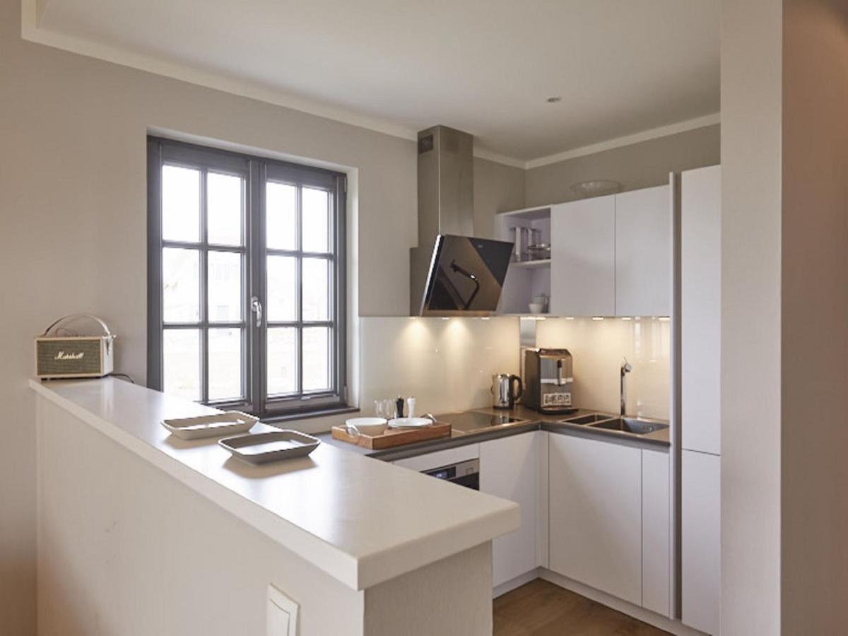 Reetland Am Meer - Premium Reetdachvilla Mit 3 Schlafzimmern, Sauna Und Kamin E24 Dranske Esterno foto