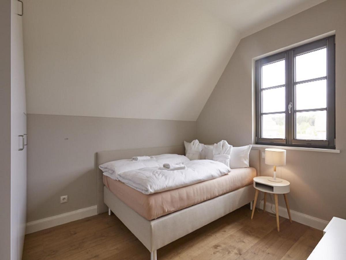 Reetland Am Meer - Premium Reetdachvilla Mit 3 Schlafzimmern, Sauna Und Kamin E24 Dranske Esterno foto